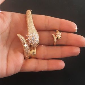 New 18k good plated snake bracelet & ring set